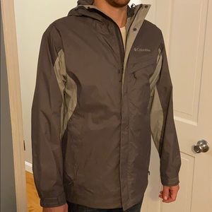 Columbia Omni tech men’s rain jacket - small